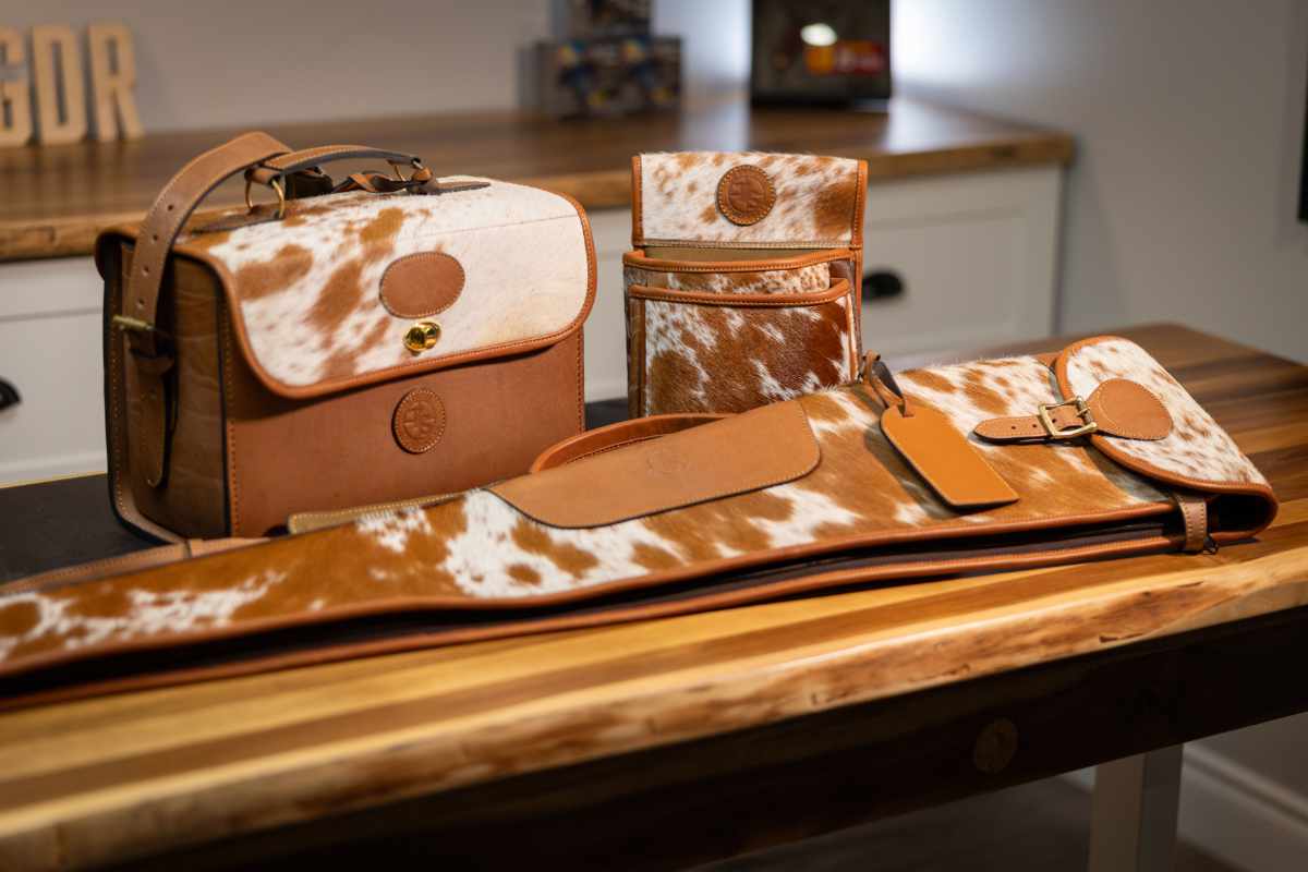Cowhide Gun Case - Tan